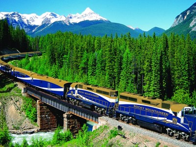 Rocky Mountaineer - JOURNEY THROUGH THE CLOUDS